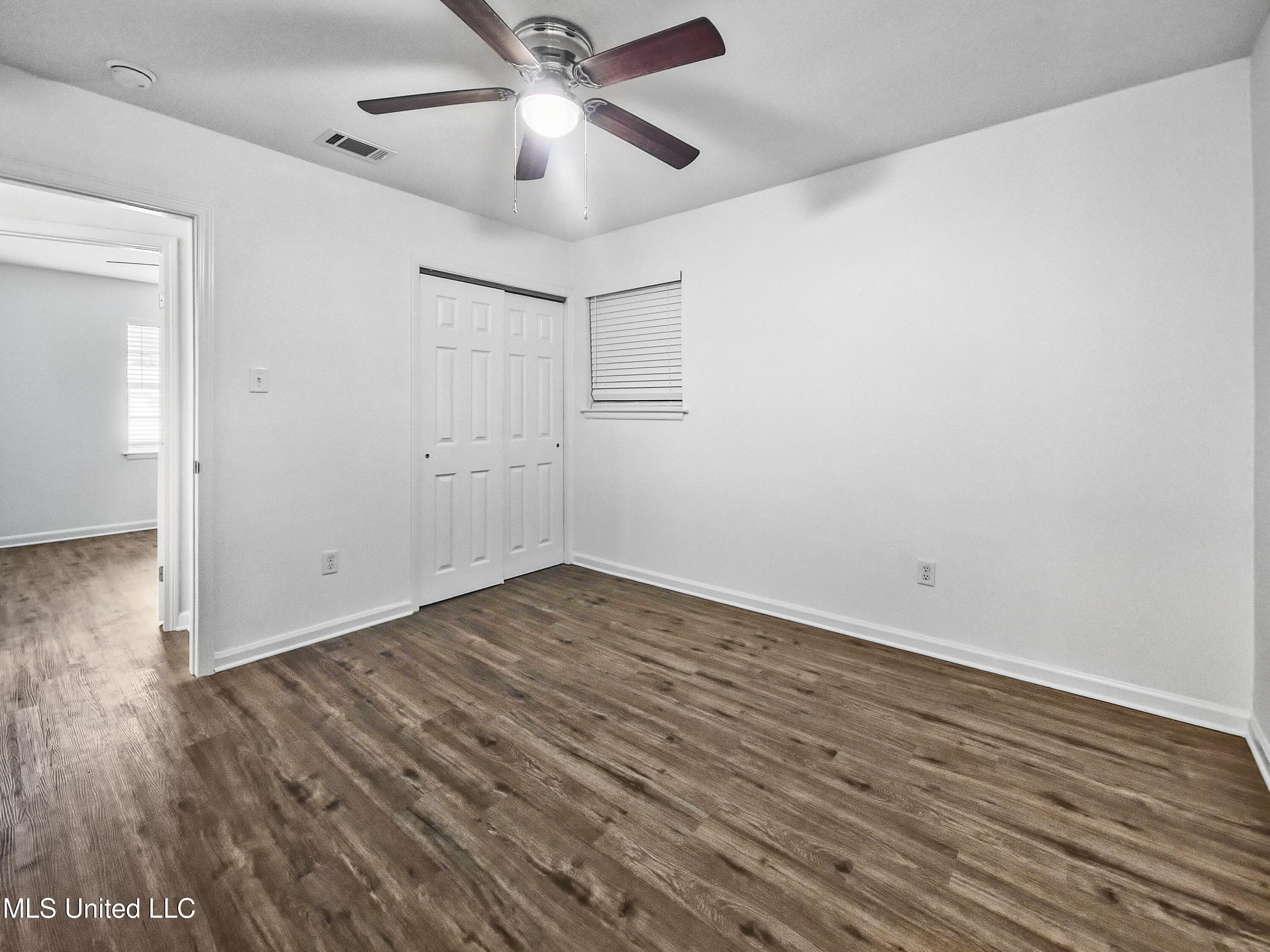 4100 Karen Street Moss Point, MS 39563 - Photo 11 of 13 20250729_085821