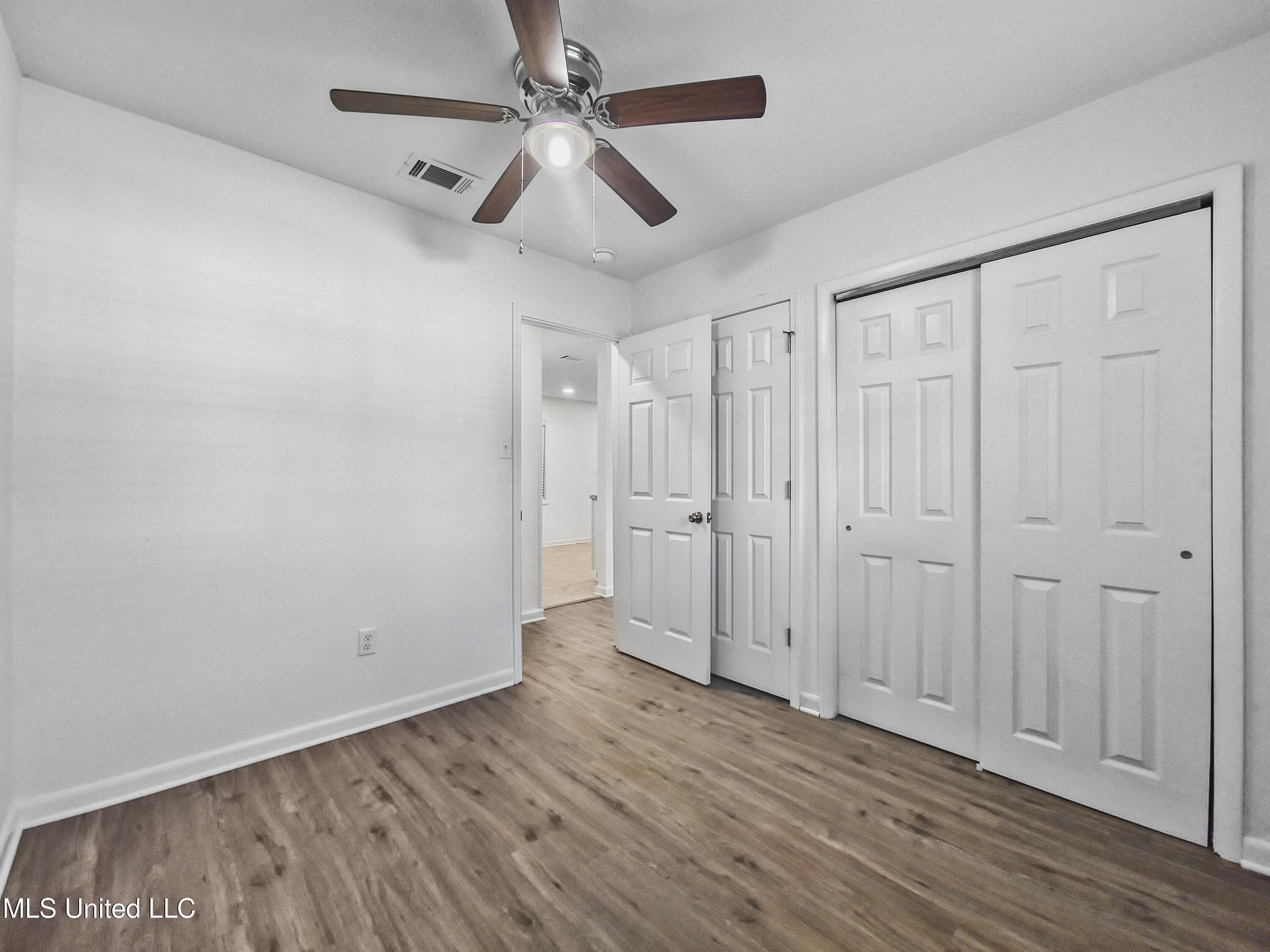 4100 Karen Street Moss Point, MS 39563 - Photo 8 of 13 20250729_085459