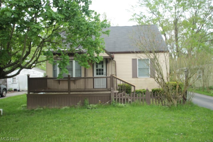 3045 Ridge Road Warren, OH 44484 - Photo 1 of 14 Gallery Image 1