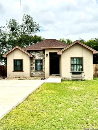 $238,000 | 548 Third Street, Quemado, TX 78877