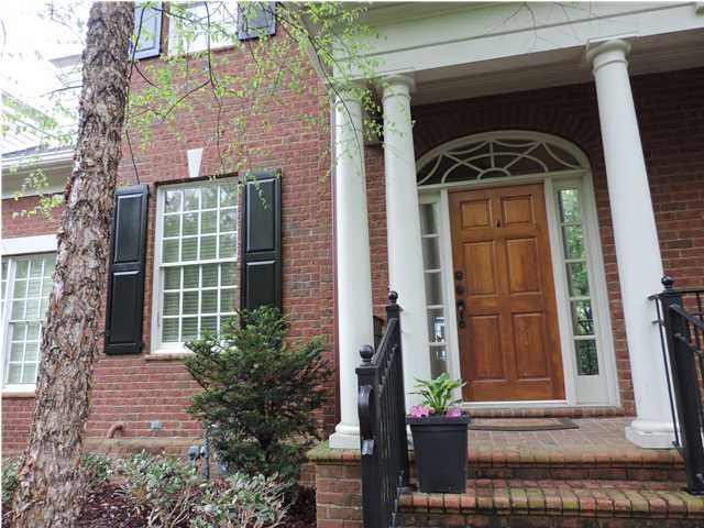 530 Whitehall Road Chattanooga, TN 37405 - Photo 1 of 36 Primary Photo