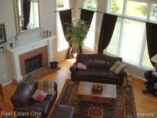 1663 Chase Drive Rochester, MI 48307 - Photo 4 of 24 Great Room