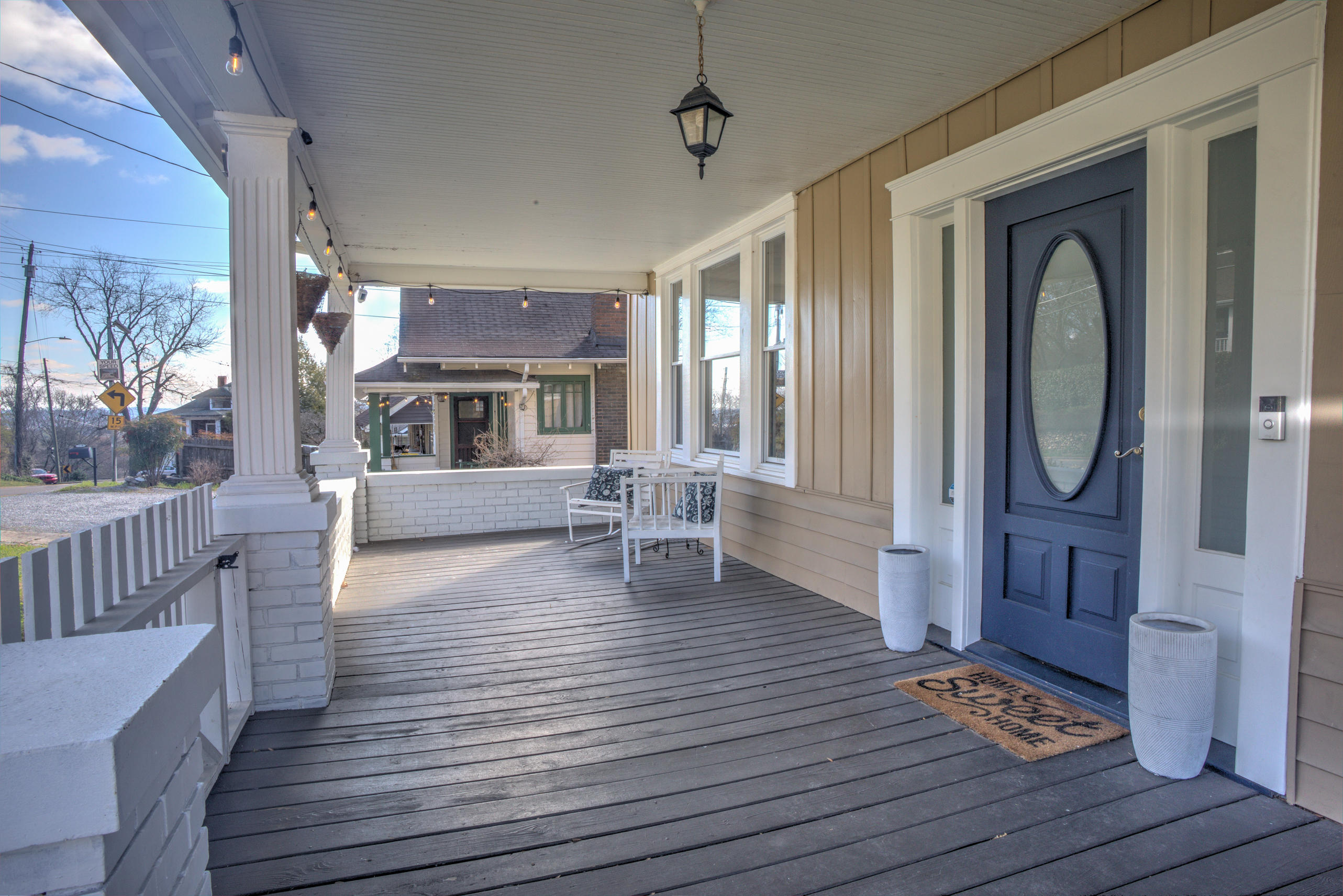 112 Shallowford Road Chattanooga, TN 37404 - Photo 2 of 28 Covered Front Porch