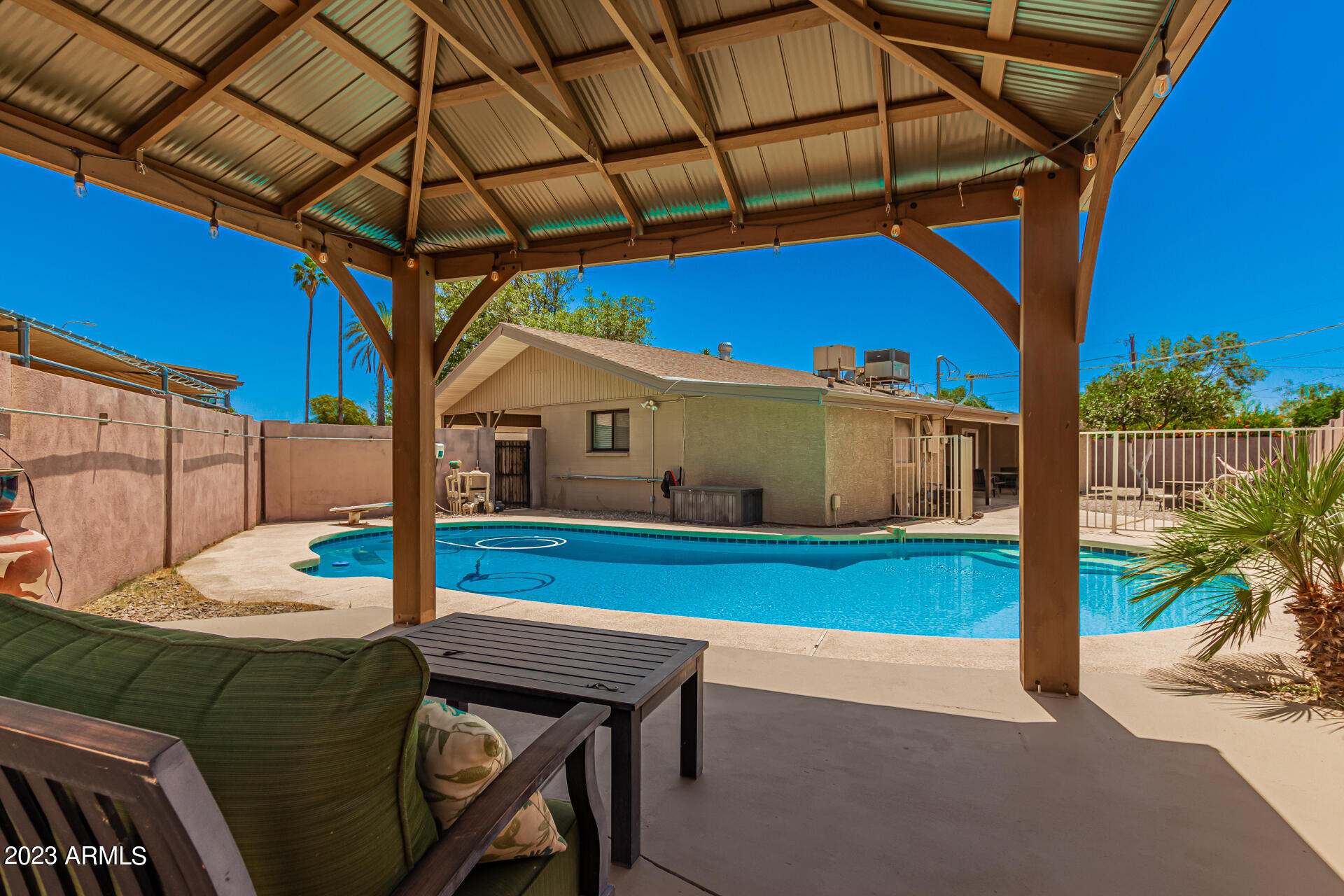 2902 South Newberry Road Tempe, AZ 85282 - Photo 21 of 29 Newberry pool