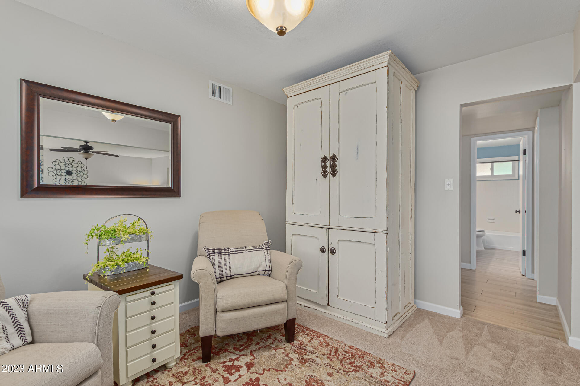 2902 South Newberry Road Tempe, AZ 85282 - Photo 6 of 29 Newberry den