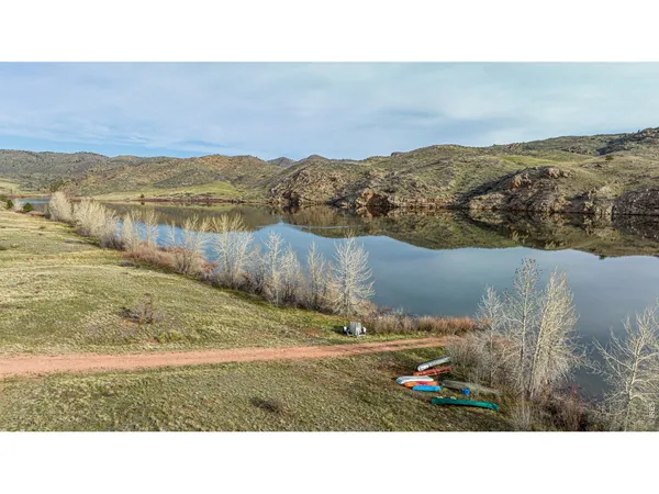 a black and white photo of a house