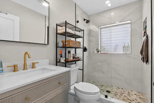 $7,500 | 2433 Southeast 10th Street, Pompano Beach, FL 33062