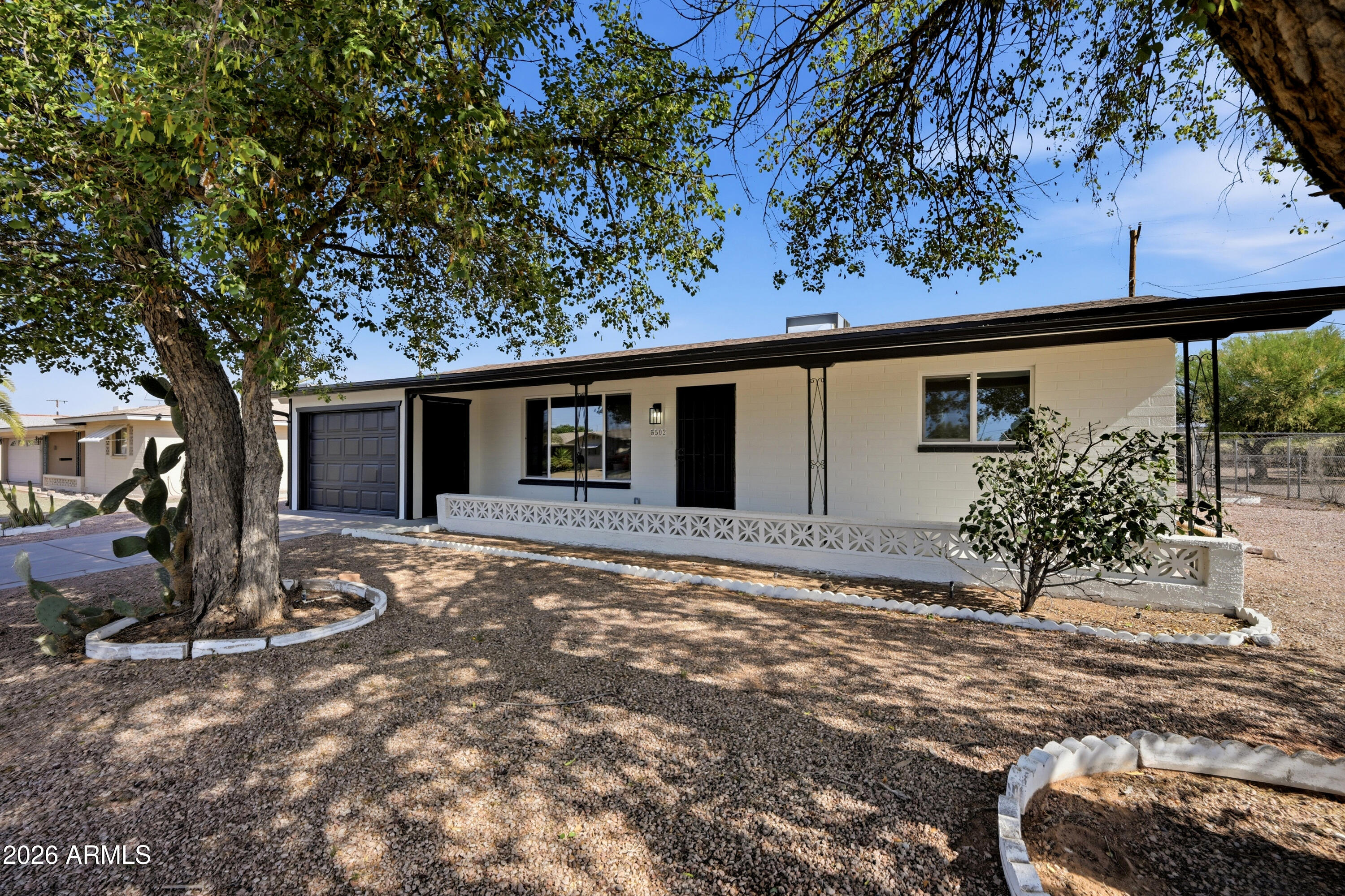 5502 Colby Street Mesa, AZ 85205 - Photo 16 of 27 4_005_dsc_8798