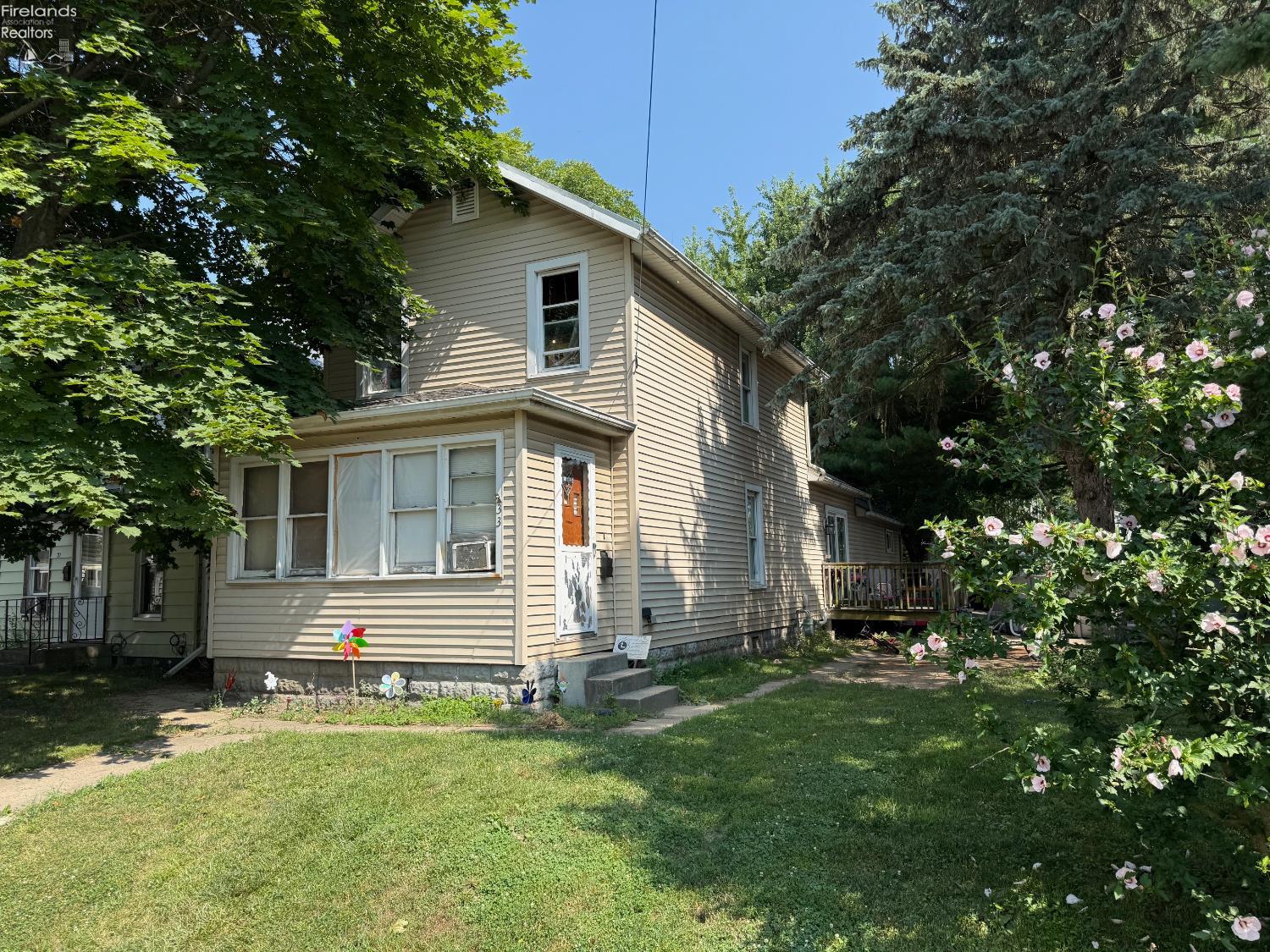 33 Spring Street Willard, OH 44890 - Photo 1 of 1 Gallery Image 1