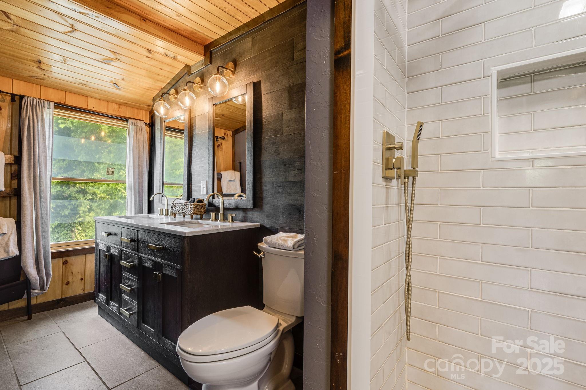 6541 Grassy Branch Road Bryson City, NC 28713 - Photo 17 of 48