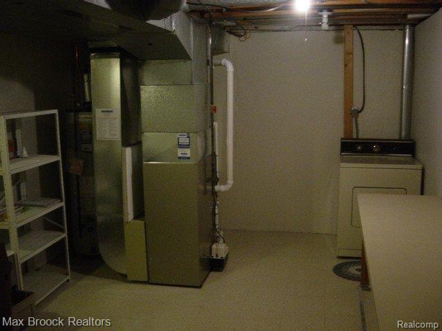 1979 Pondview Court, Unit 80 Rochester, MI 48309 - Photo 19 of 25 Large Laundry/Furnace Room