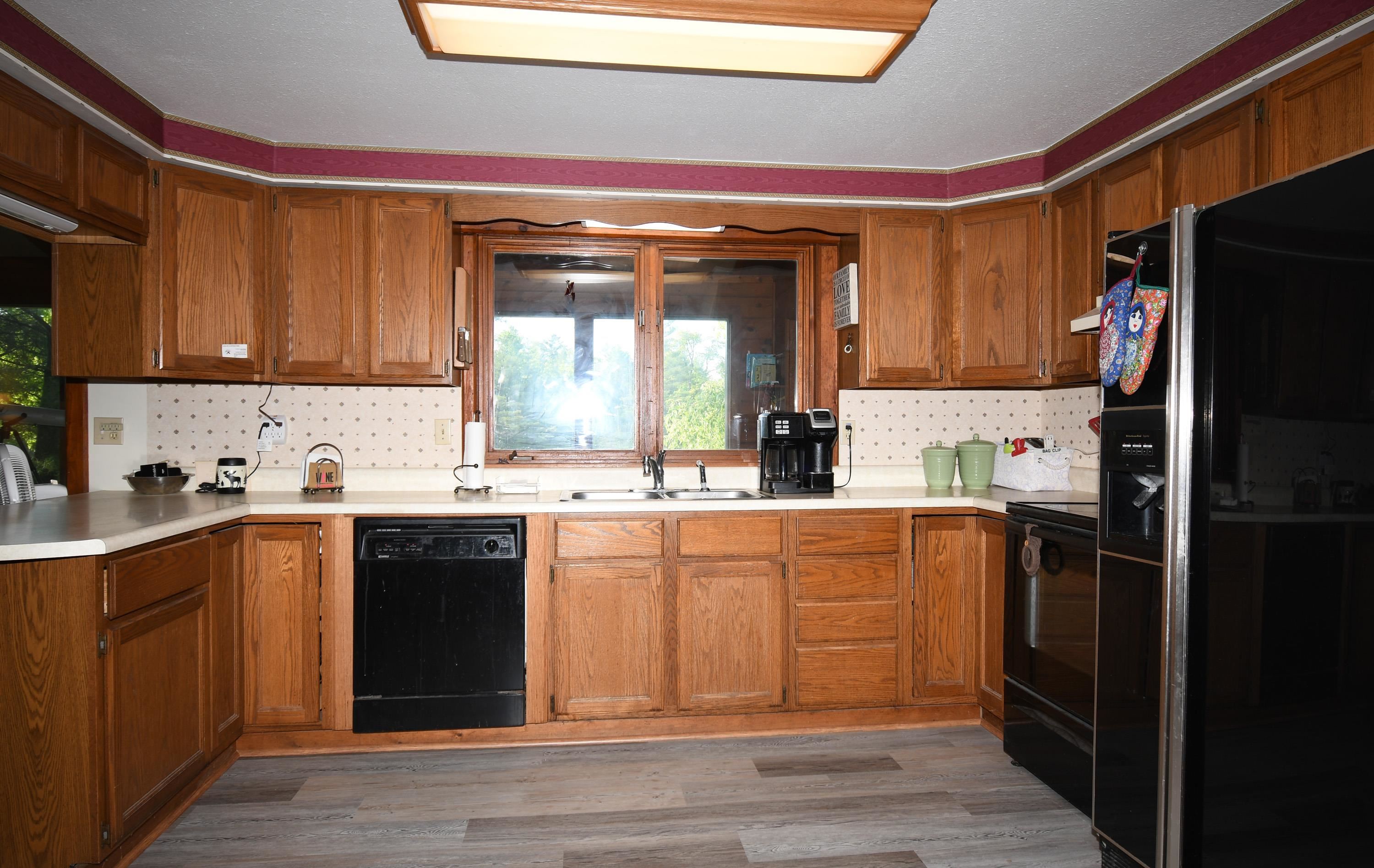 3800 Forest Road Oscoda, MI 48750 - Photo 5 of 46