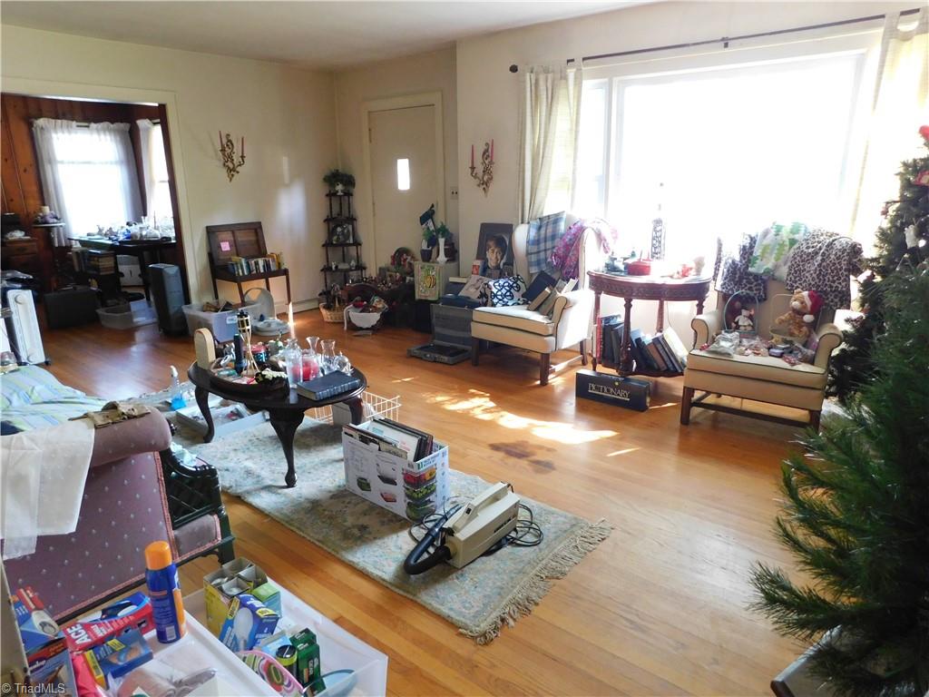 140 South Franklin Road Mount Airy, NC 27030 - Photo 5 of 15 Gallery Image 5