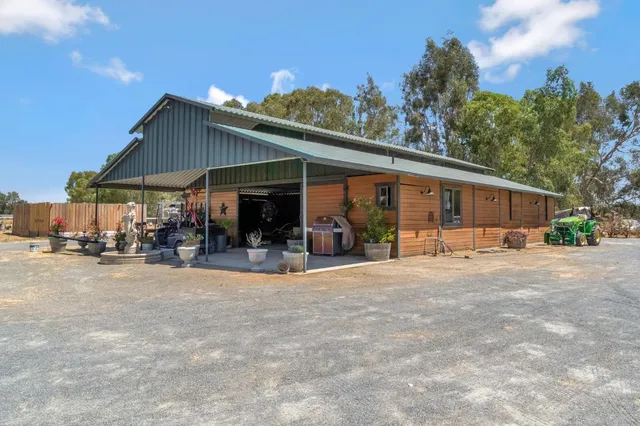 $1,500,000 | 11514 East Bullard Avenue, Clovis, CA 93619