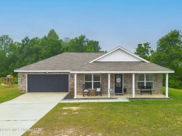 $225,000 | 54 Summit View Drive, Perkinston, MS 39573