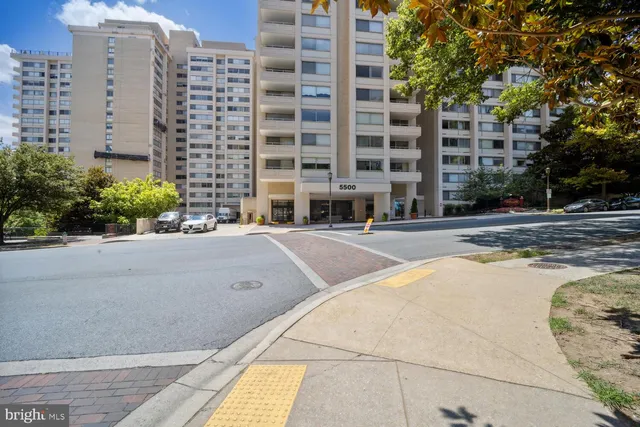 $650,000 | 5500 Friendship Boulevard, Unit 1423N & 1424N, Chevy Chase, MD 20815