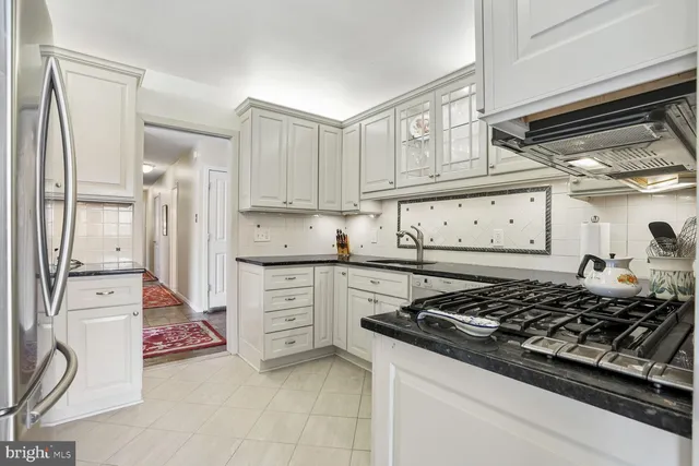 $650,000 | 5500 Friendship Boulevard, Unit 1423N & 1424N, Chevy Chase, MD 20815