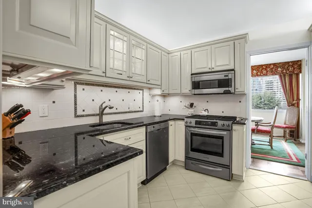 $650,000 | 5500 Friendship Boulevard, Unit 1423N & 1424N, Chevy Chase, MD 20815