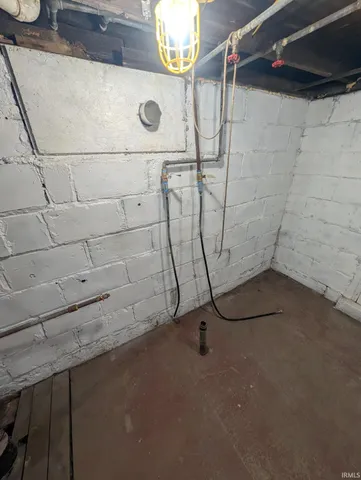 $165,000 | 314 Aspenwald Avenue, Elkhart, IN 46516