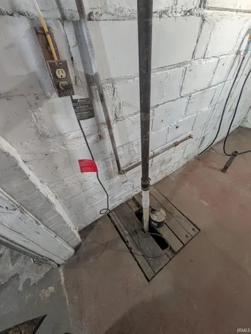 $165,000 | 314 Aspenwald Avenue, Elkhart, IN 46516