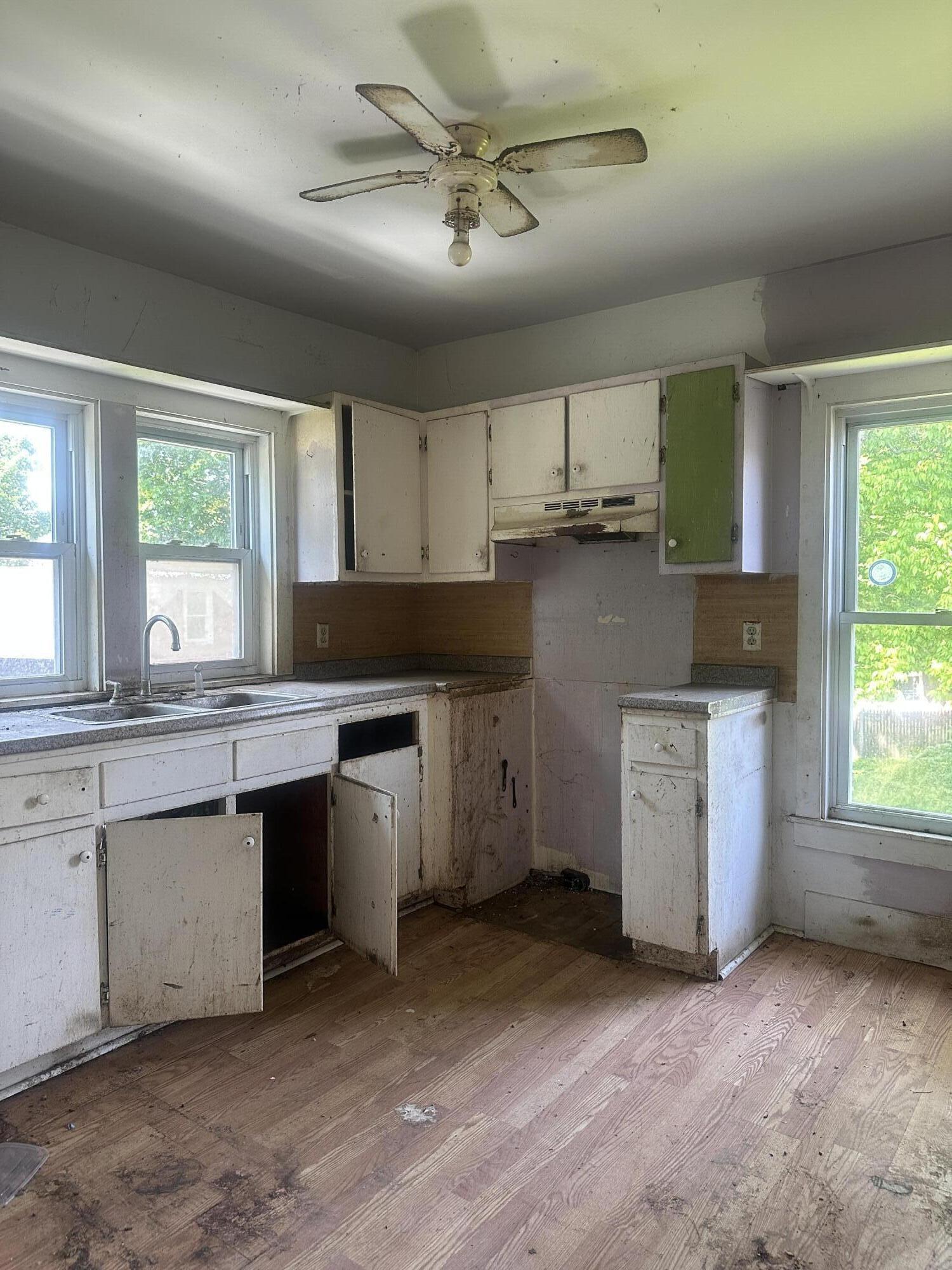 144 Main Street Rockland, ME 04841 - Photo 9 of 17 Unit 2