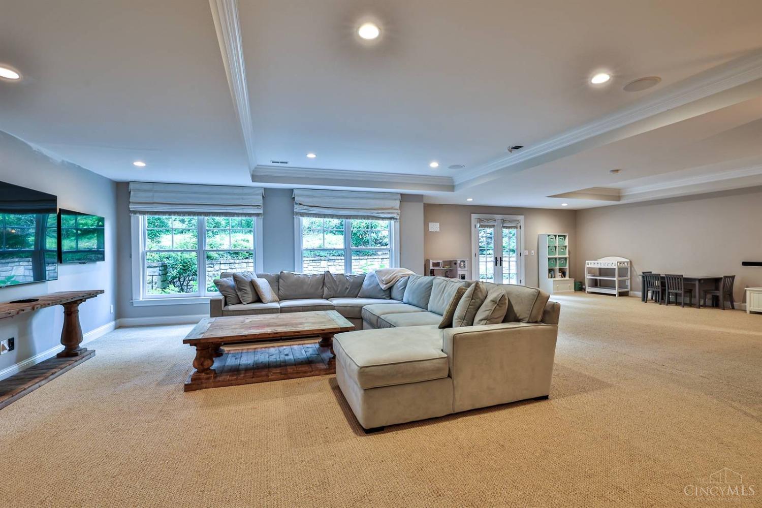 6155 Shadyglen Road Cincinnati, OH 45243 - Photo 35 of 79 Gallery Image 35