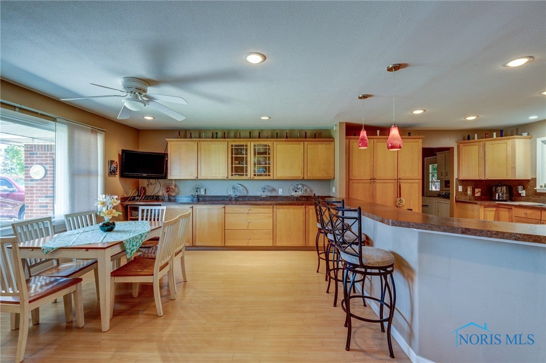 9055 Dutch Road Waterville, OH 43566 - Photo 15 of 35 Gallery Image 15