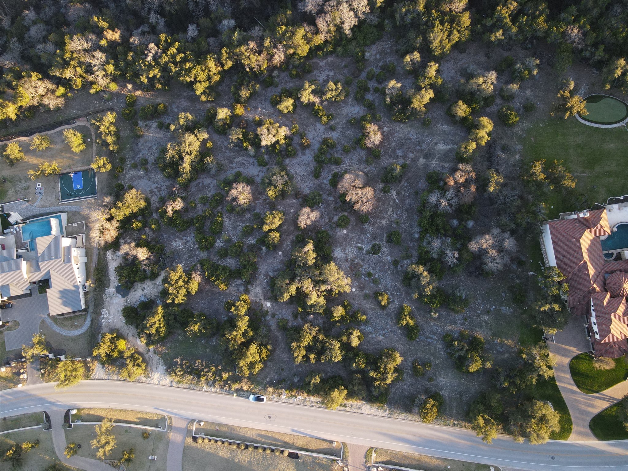 613 Marly Way Austin, TX 78733 - Photo 6 of 13