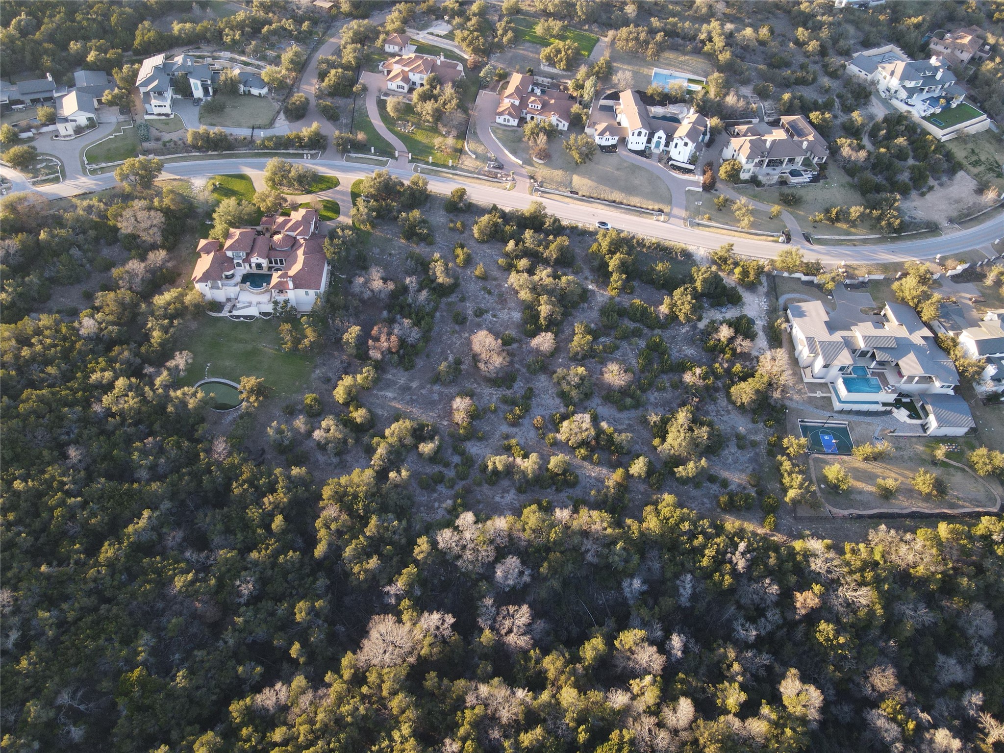 613 Marly Way Austin, TX 78733 - Photo 7 of 13