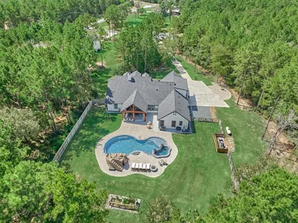 $1,295,000 | 17663 Spur Court, Waller, TX 77484