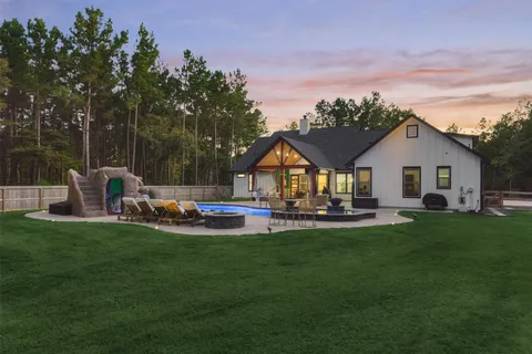 $1,295,000 | 17663 Spur Court, Waller, TX 77484