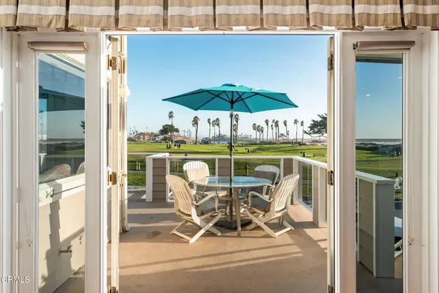 a view of an outdoor space with seating area
