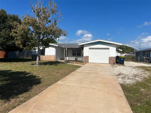 $2,500 | 1467 Southeast Andrews Street, Stuart, FL 34996