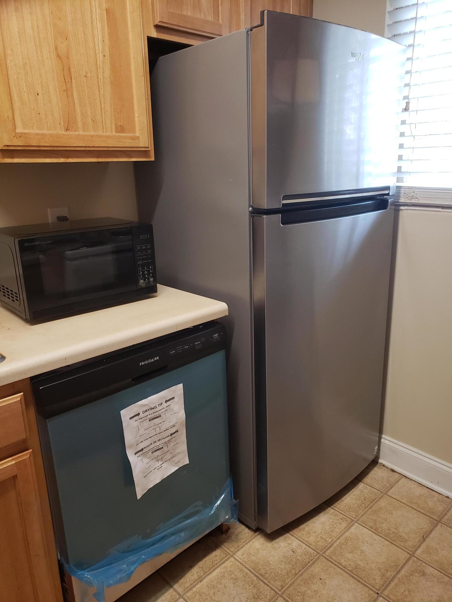 407 Andrea Lane Hanahan, SC 29410 - Photo 20 of 29 Pool 2