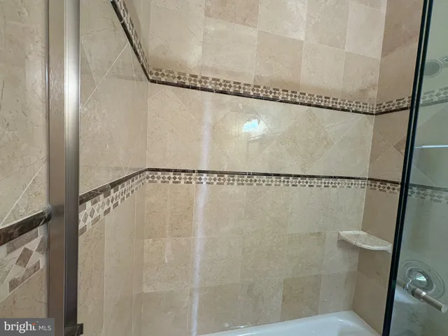 $6,890 | South Kenwood Street, Unit 2445, Arlington, VA 22206