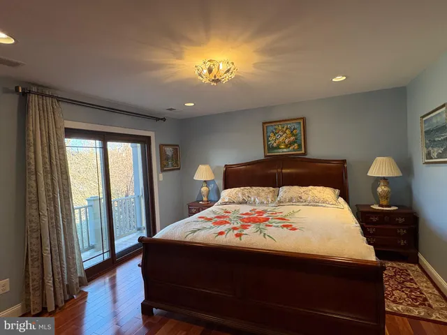 $6,890 | South Kenwood Street, Unit 2445, Arlington, VA 22206