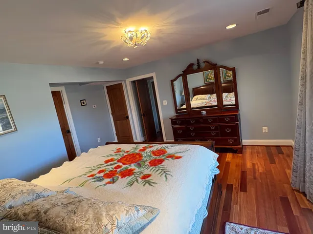 $6,890 | South Kenwood Street, Unit 2445, Arlington, VA 22206