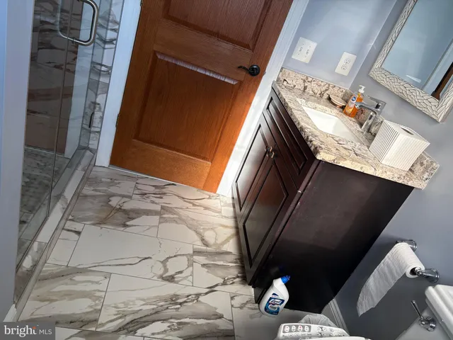 $6,890 | South Kenwood Street, Unit 2445, Arlington, VA 22206