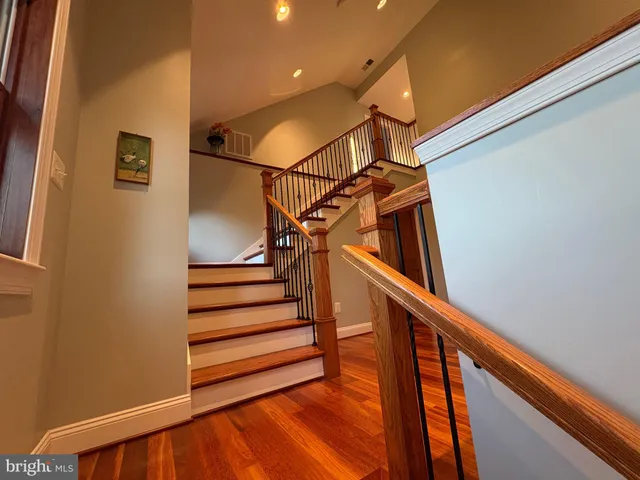 $6,890 | South Kenwood Street, Unit 2445, Arlington, VA 22206