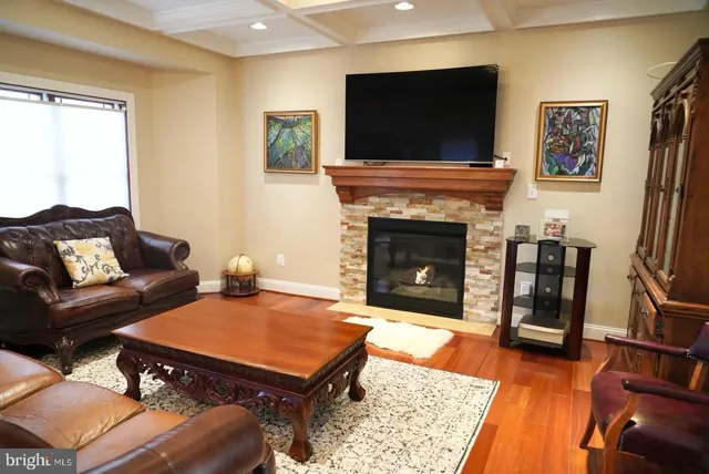 $6,890 | South Kenwood Street, Unit 2445, Arlington, VA 22206