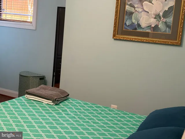 $6,890 | South Kenwood Street, Unit 2445, Arlington, VA 22206