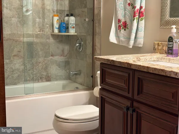 $6,890 | 2445 South Kenwood Street, Arlington, VA 22206