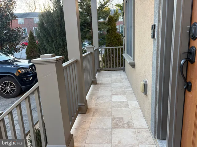 $6,890 | South Kenwood Street, Unit 2445, Arlington, VA 22206