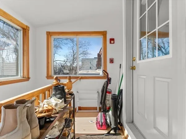 $375,000 | 46 Highland Avenue, Unit 3B, Somerville, MA 02143