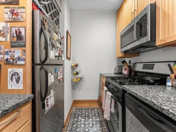 $375,000 | 46 Highland Avenue, Unit 3B, Somerville, MA 02143
