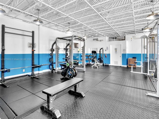 $425,000 | 1500 South Ocean Drive, Unit 3E, Hollywood, FL 33019