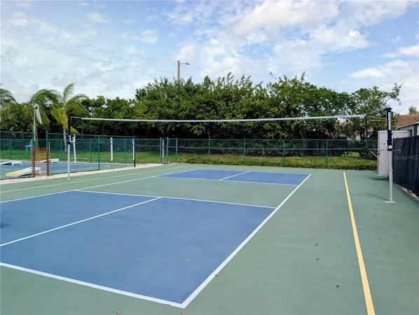 $2,200 | 1624 Layton Court, Unit 1624, Sun City Center, FL 33573