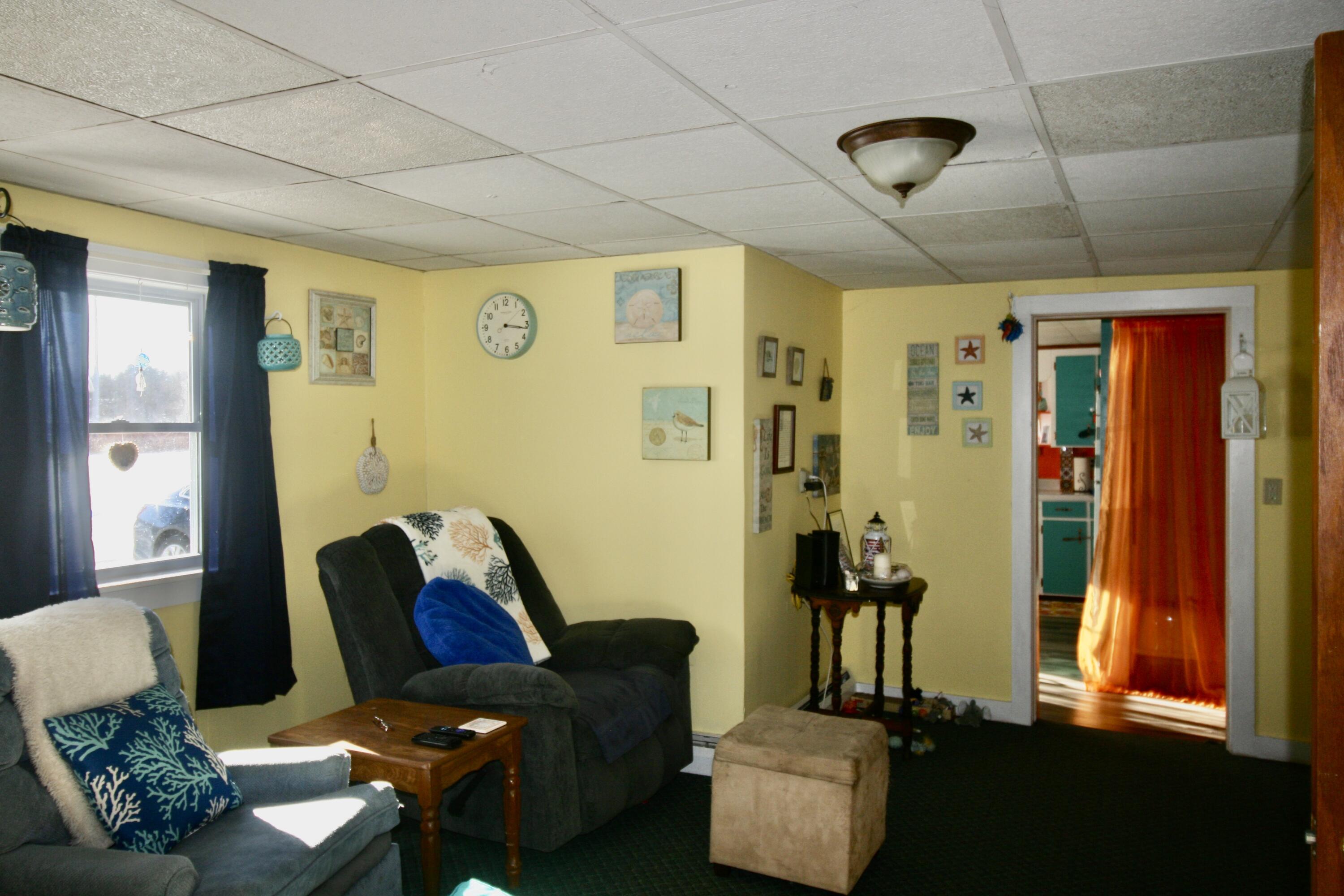 64 Old County Road Rockland, ME 04841 - Photo 26 of 43 unit 2 livingroom