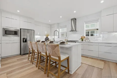 $1,549,000 | 2860 Avella Circle, San Diego, CA 92108