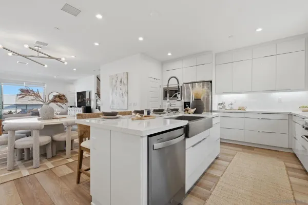 $1,549,000 | 2860 Avella Circle, San Diego, CA 92108